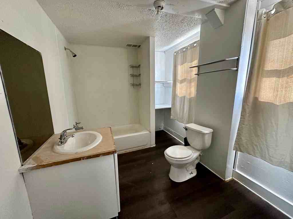 509 S Aylesford St - Photo 5 of 8