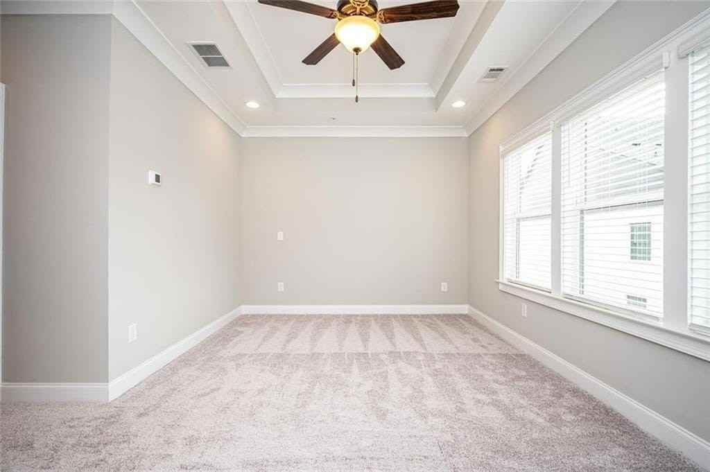 6655 Sterling Dr - Photo 6 of 50