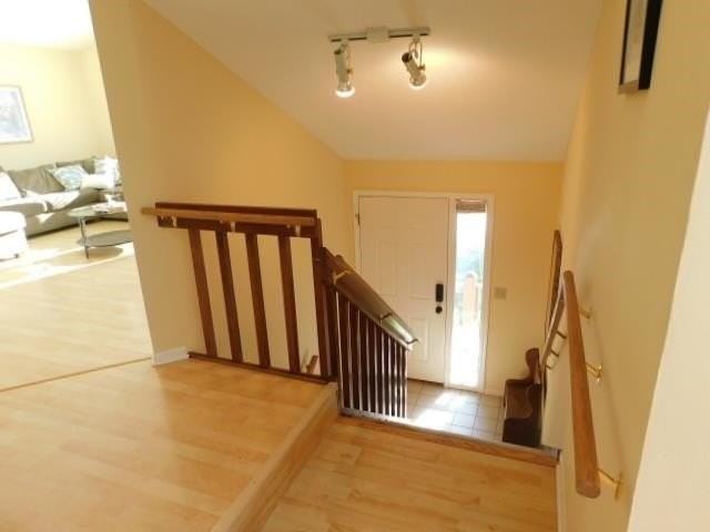 524 Triton Avenue - Photo 4 of 18