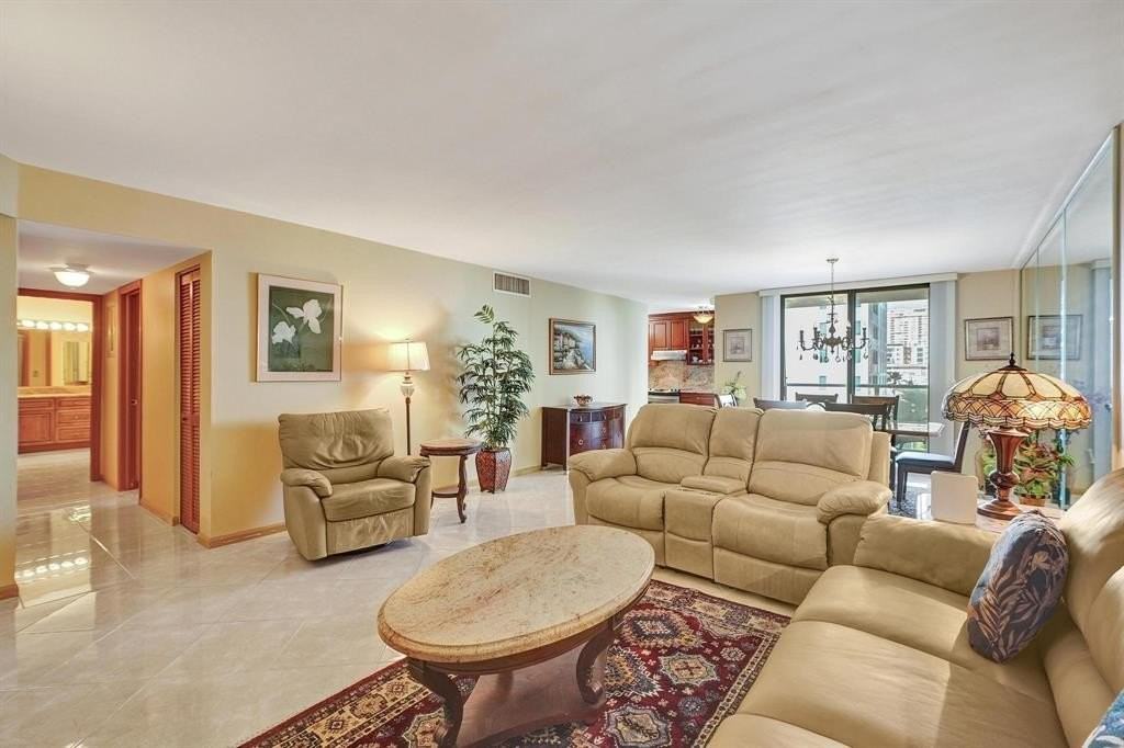 1000 S Ocean Blvd #6M - Photo 6 of 31