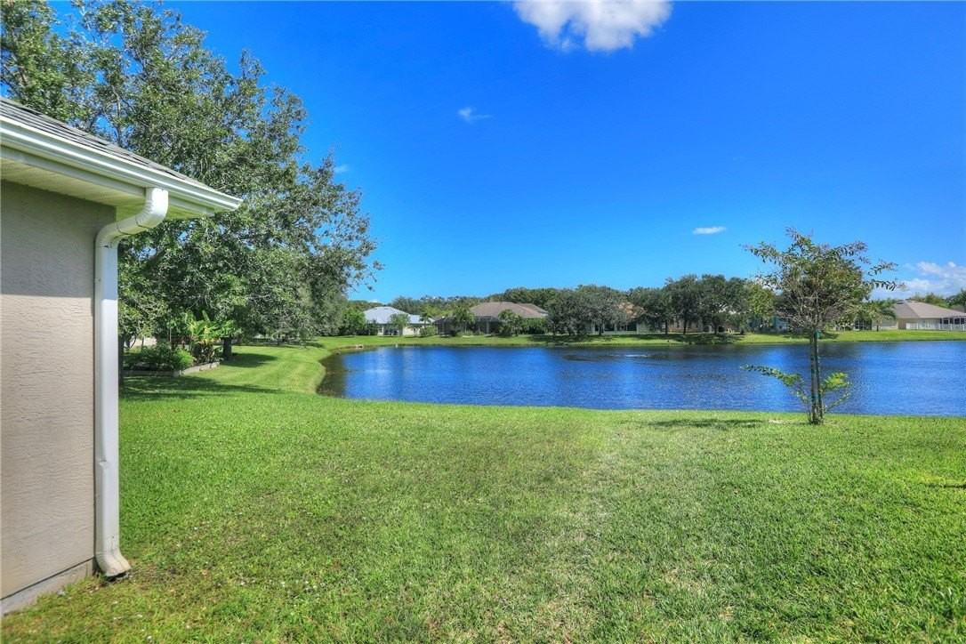 113 Drake Way - Photo 4 of 36