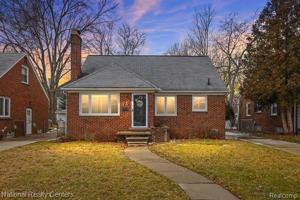 featured image of 731 Coolidge Rd