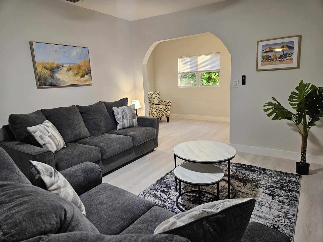 719 Briggs St - Photo 2 of 22