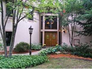 2925 Willis Dr - Photo 2 of 25