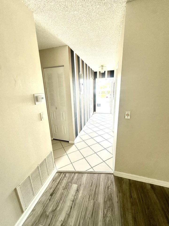 6792 Moonlit Dr - Photo 7 of 15