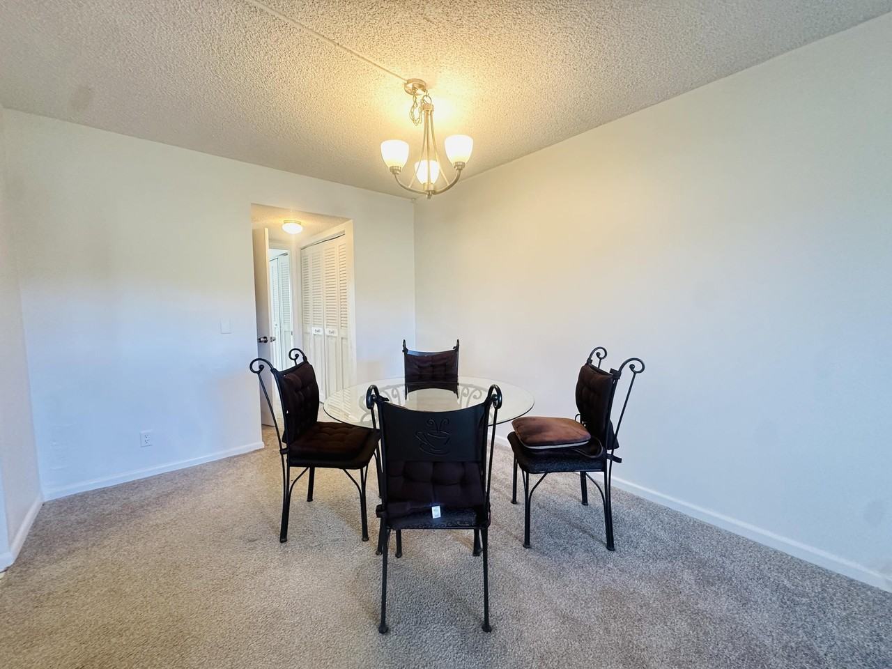 129 Brighton D - Photo 5 of 11