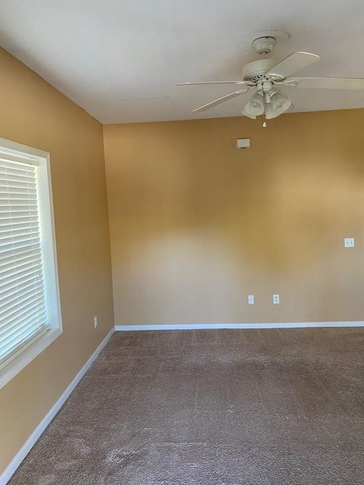 1517 Mcphearson Dr - Photo 2 of 15