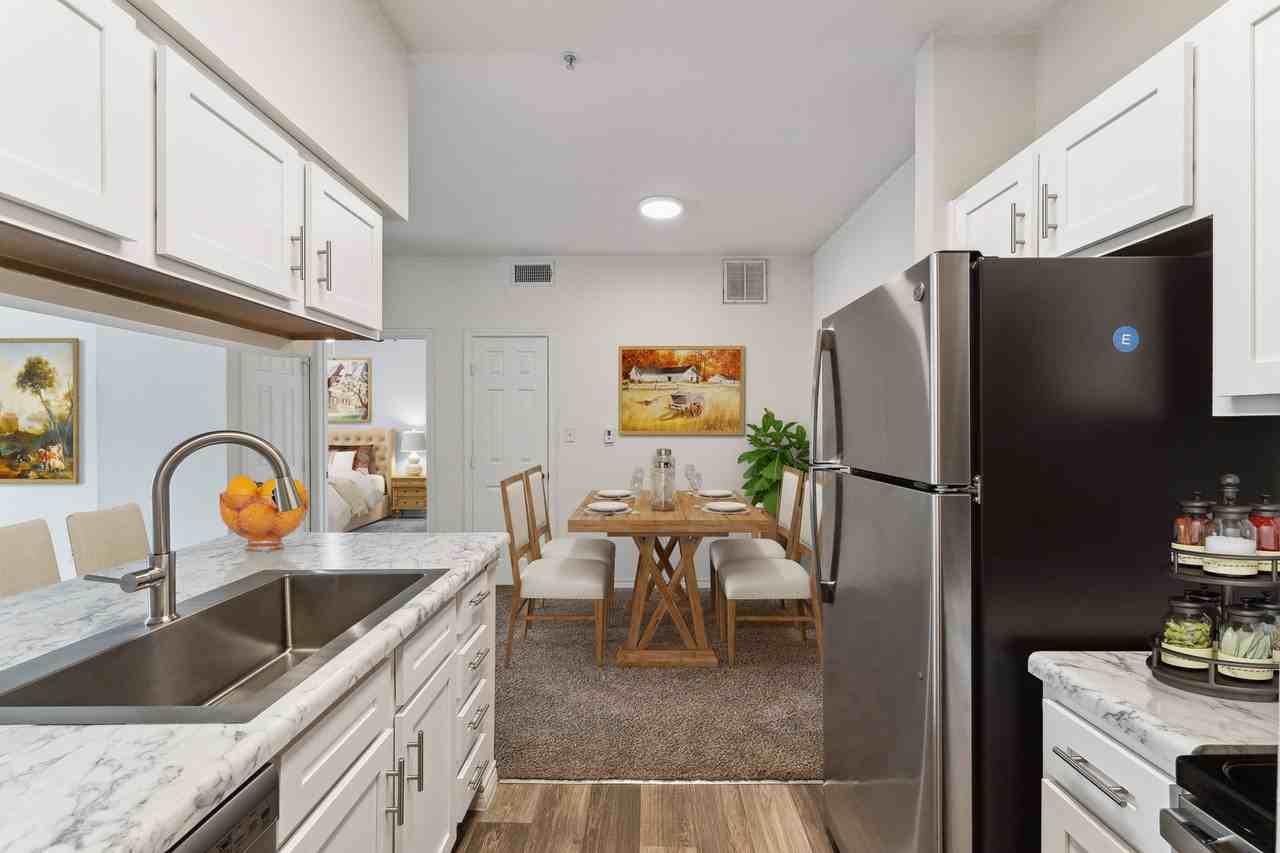 Heather Creek - Photo 2 of 15