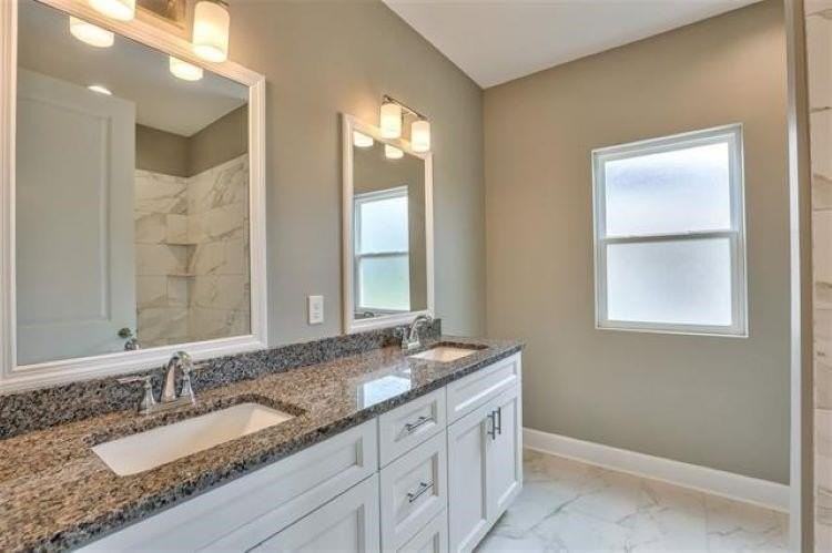 4484 River Breeze Ln - Photo 6 of 10