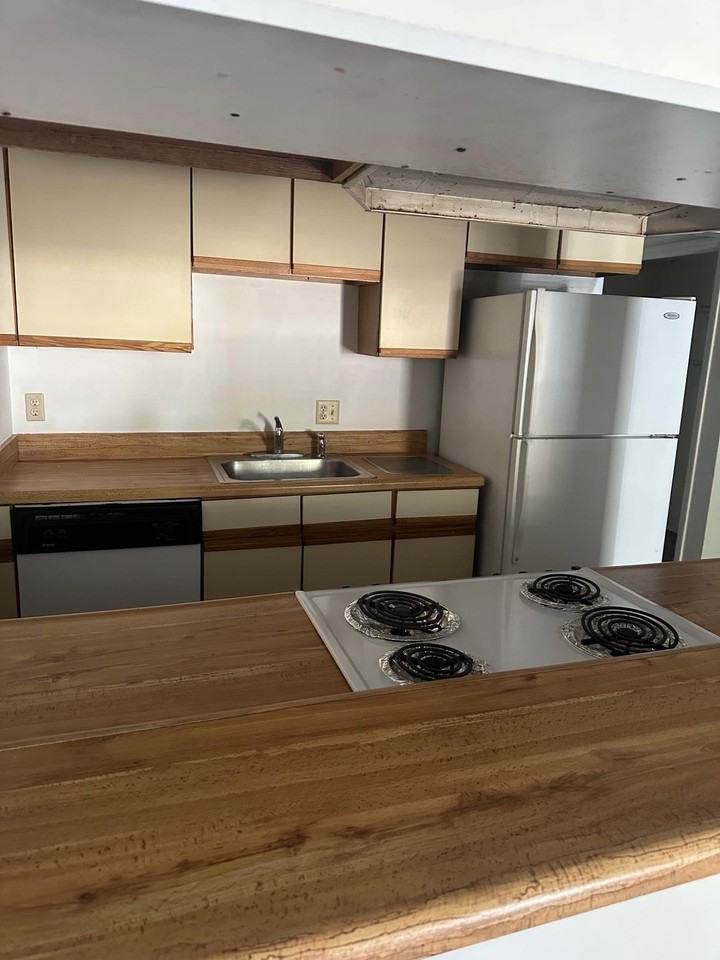 2276 Sandpiper St - Photo 7 of 10