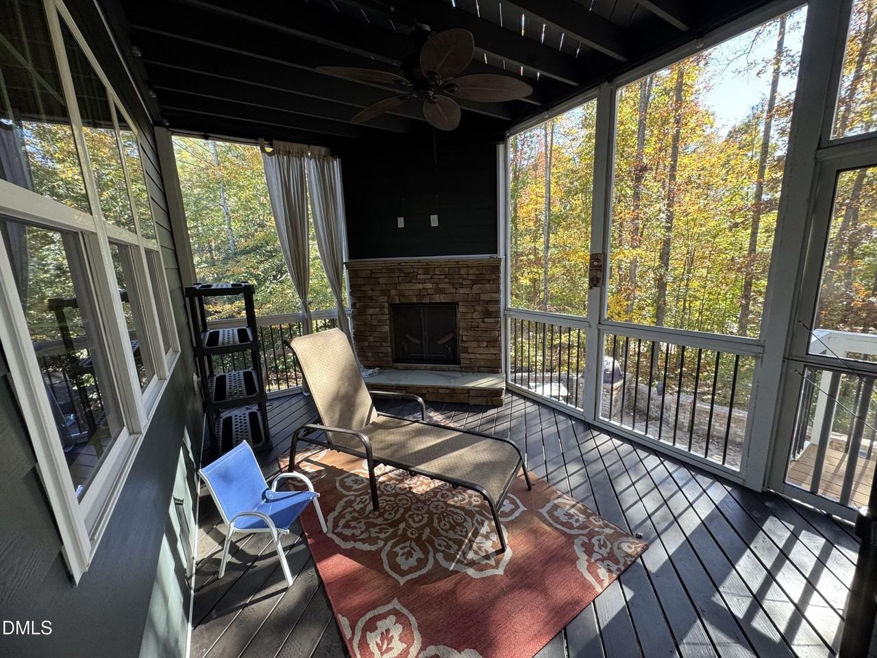 258 Chatsworth Ln - Photo 5 of 27