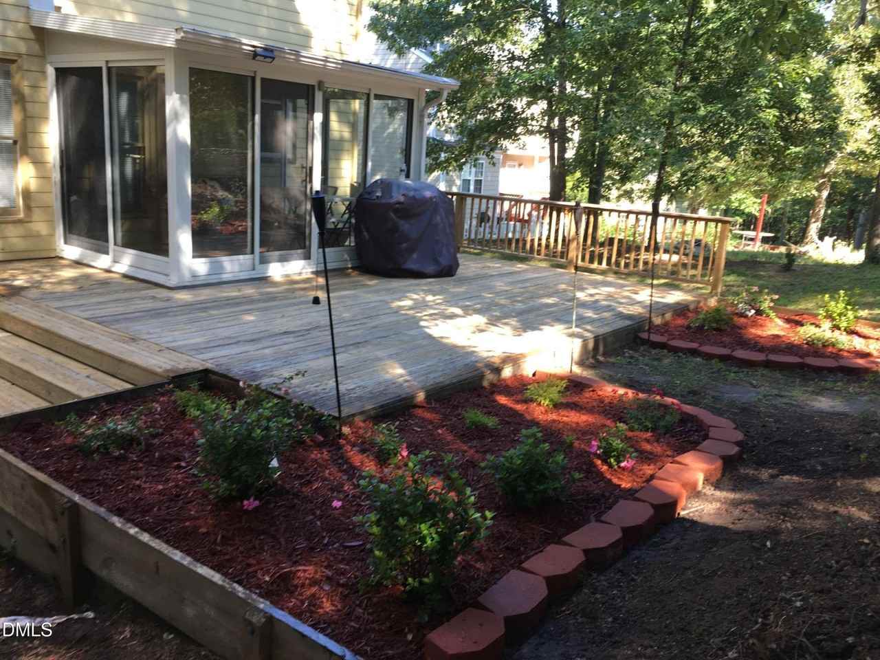 5136 Grandale Drive - Photo 2 of 6