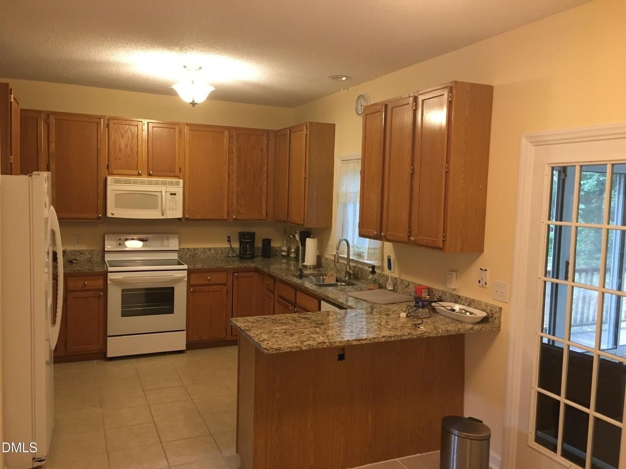 5136 Grandale Drive - Photo 3 of 6