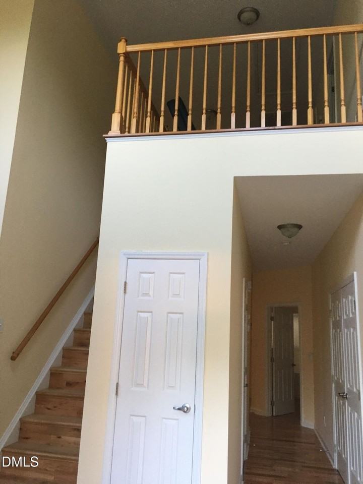 5136 Grandale Drive - Photo 5 of 6