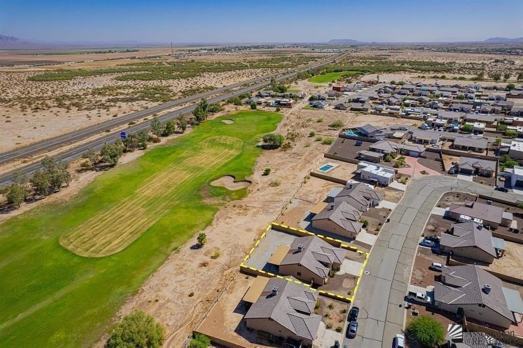 27266 Mesquite Ave - Photo 2 of 34