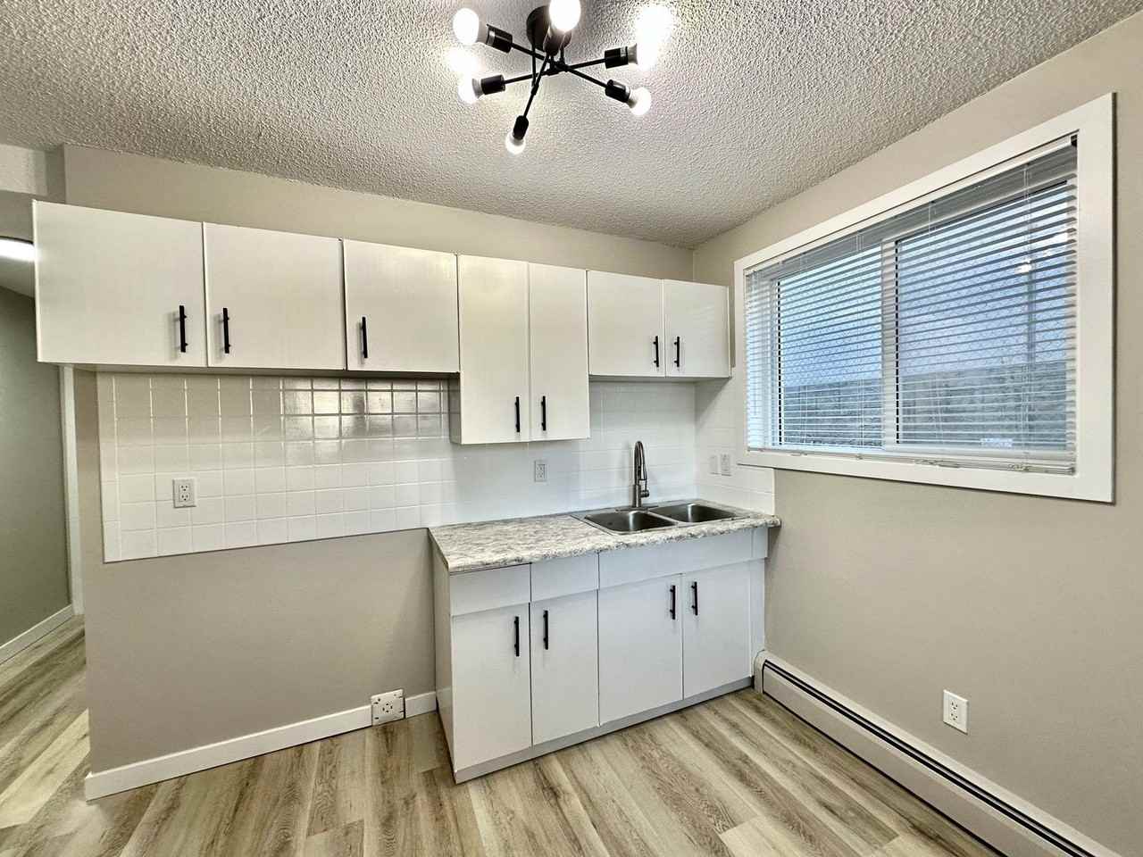 8705 152 Street - Photo 3 of 5