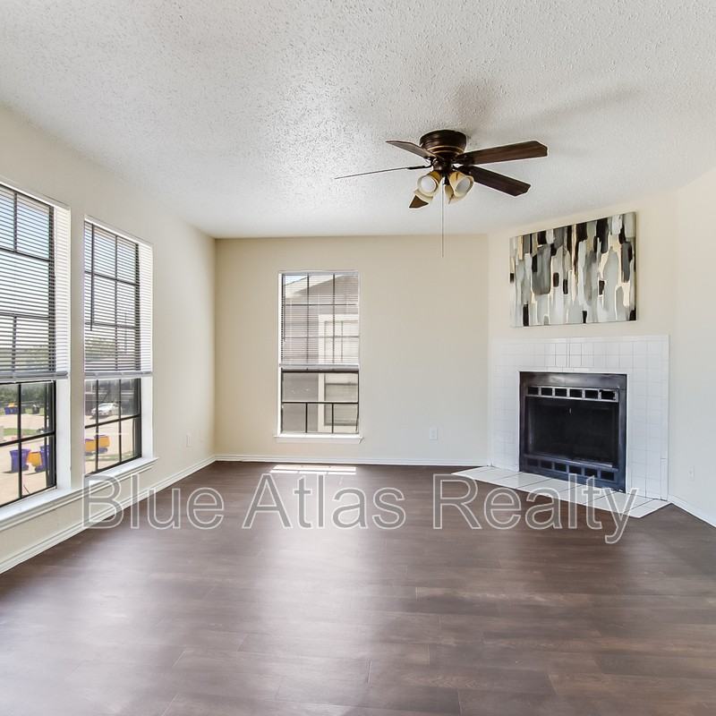 8133 Foxfire Lane - Photo 2 of 19