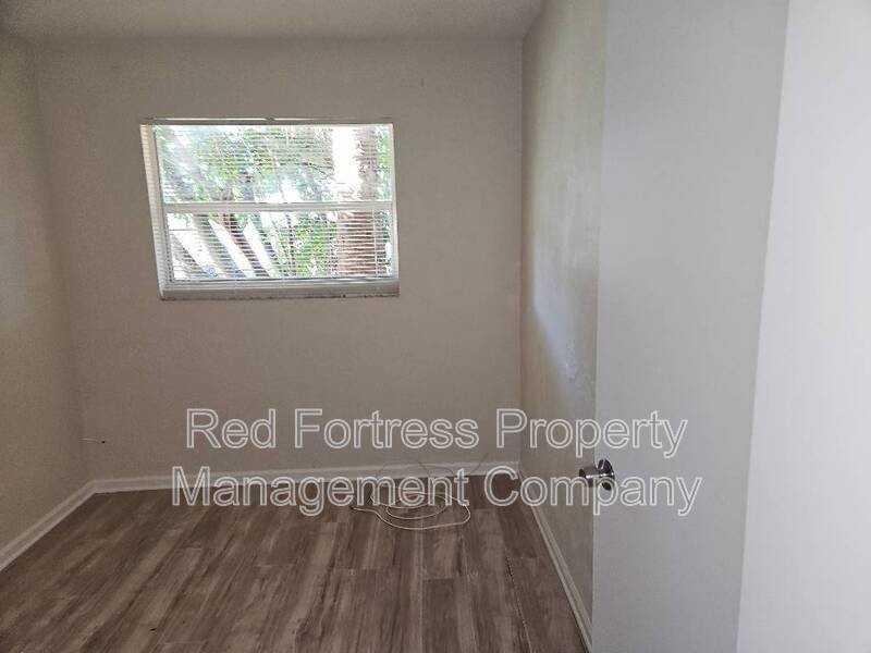 720 Karlov St - Photo 6 of 7