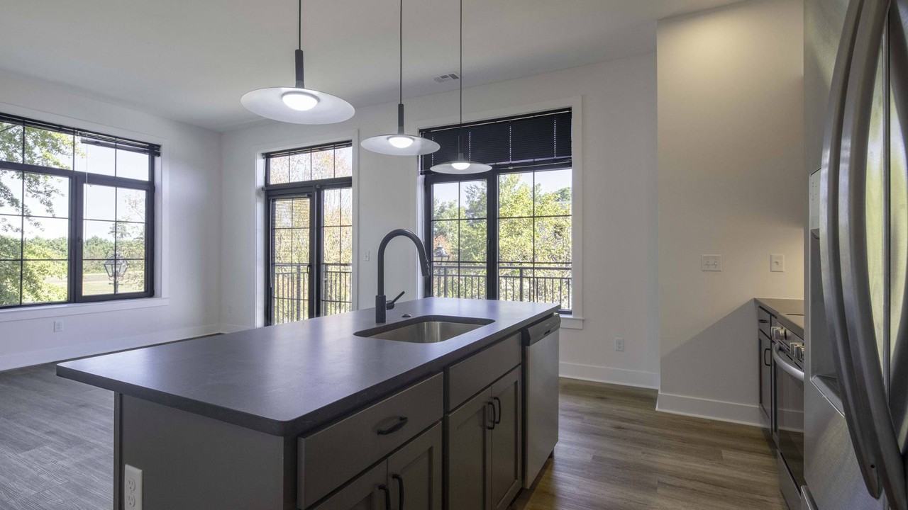 Aviator Lofts - Photo 2 of 24