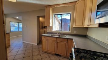 featured image of 1107 N Topaz Dr