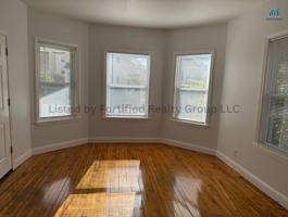 featured image of 120 Walnut St #1