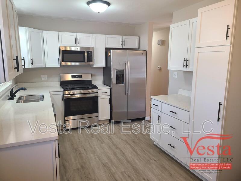 1219 Rutledge Rd - Photo 3 of 15