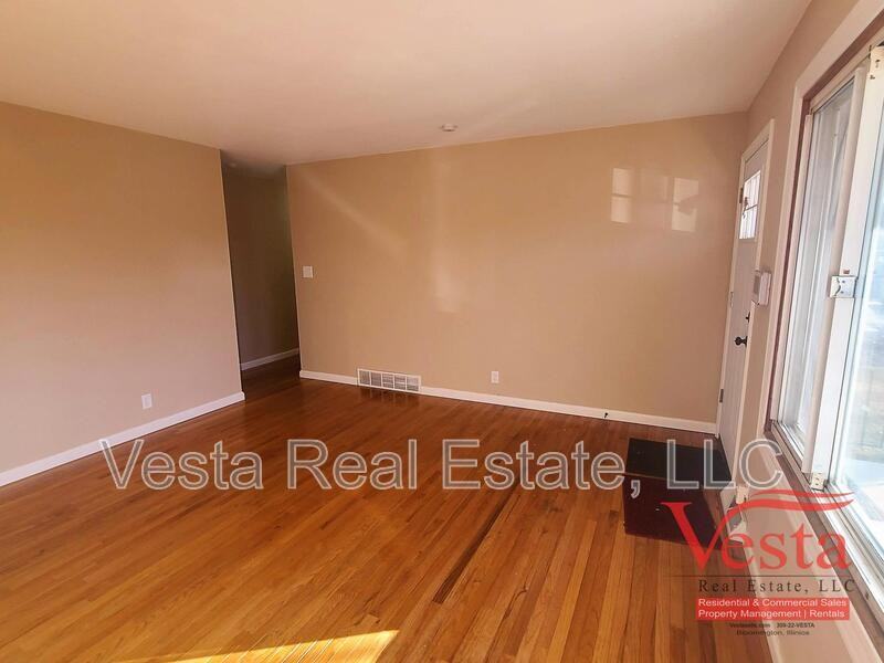 1219 Rutledge Rd - Photo 6 of 15