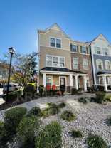 516 Sloane St - Photo 1 of 1