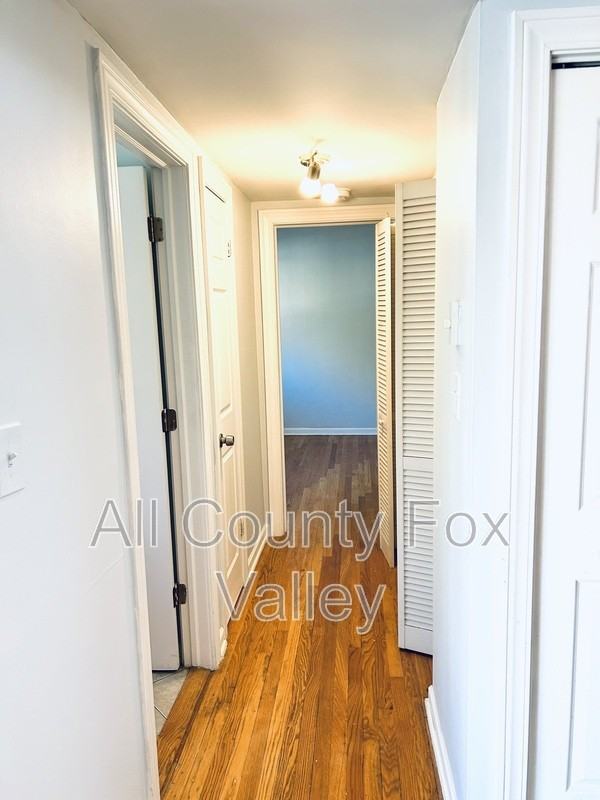 10111 Old Orchard Court #301 - Photo 6 of 9