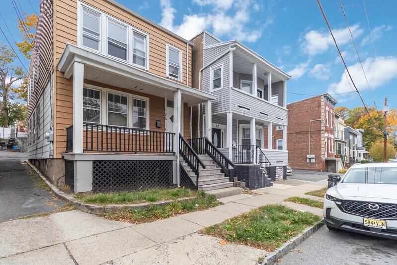 24 Wheeler St #2 - Photo 2 of 14