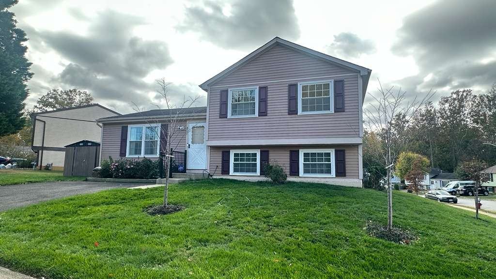 8111 Brown Court - Photo 3 of 21