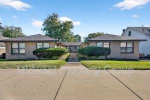 featured image of 9204 Lackland Rd #1