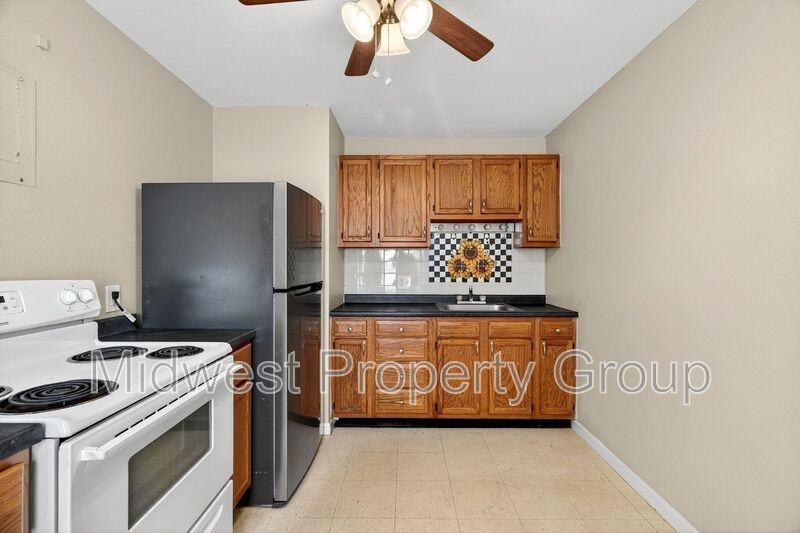 9204 Lackland Rd #1 - Photo 2 of 15