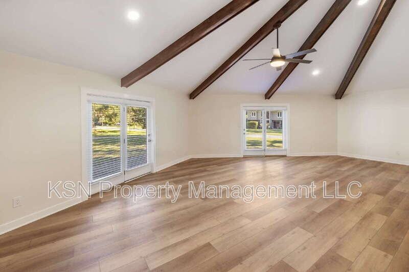 286 Cushing Drive - Photo 6 of 46