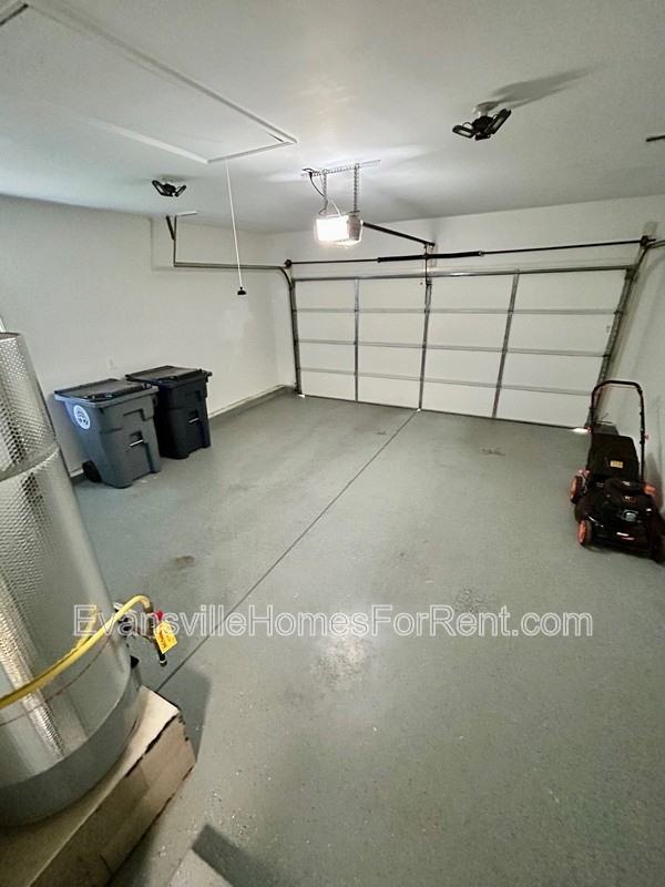 2306 Jewel Ct - Photo 6 of 18