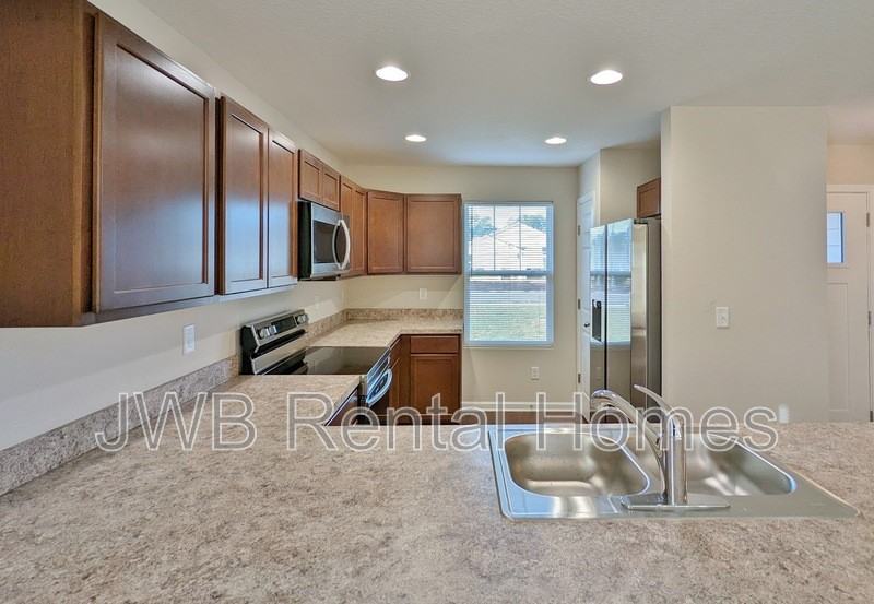 4487 Civic Way - Photo 3 of 9