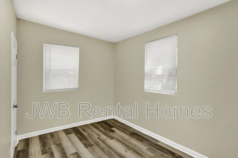 9131 12th Avenue - Photo 6 of 15