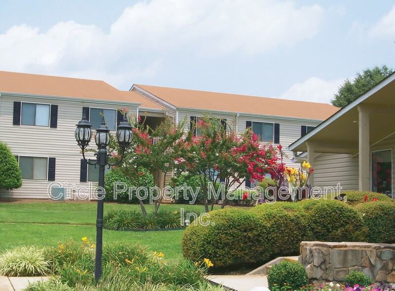 2021 Highridge Dr Sw #9H - Photo 7 of 23