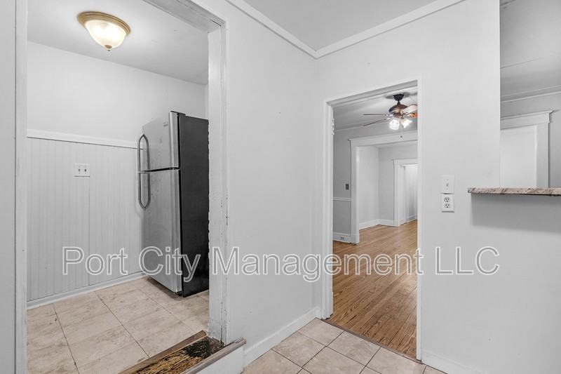 4032 Roland Avenue - Photo 2 of 15
