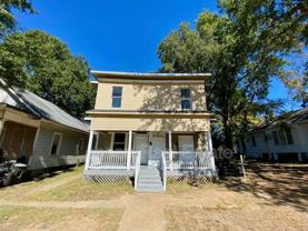 426 Merrick St #C - Photo 1 of 1