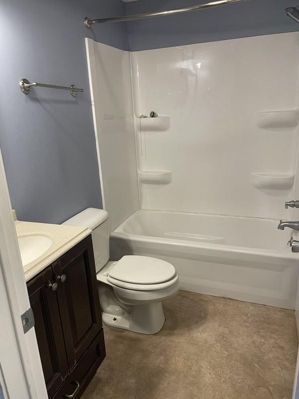 310 South Forest Avenue #2 - Photo 3 of 12