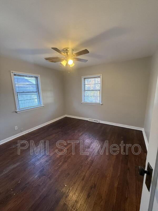 156 Fermo Ave - Photo 2 of 7