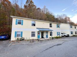 featured image of 121 Citadel Dr #216