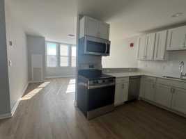 featured image of 10 North Sheridan Road