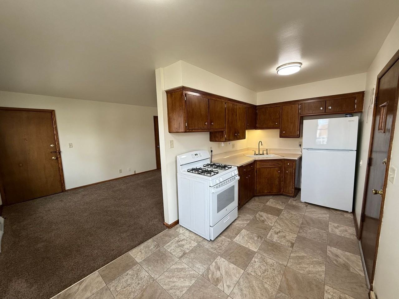 Jefferson - Photo 3 of 12