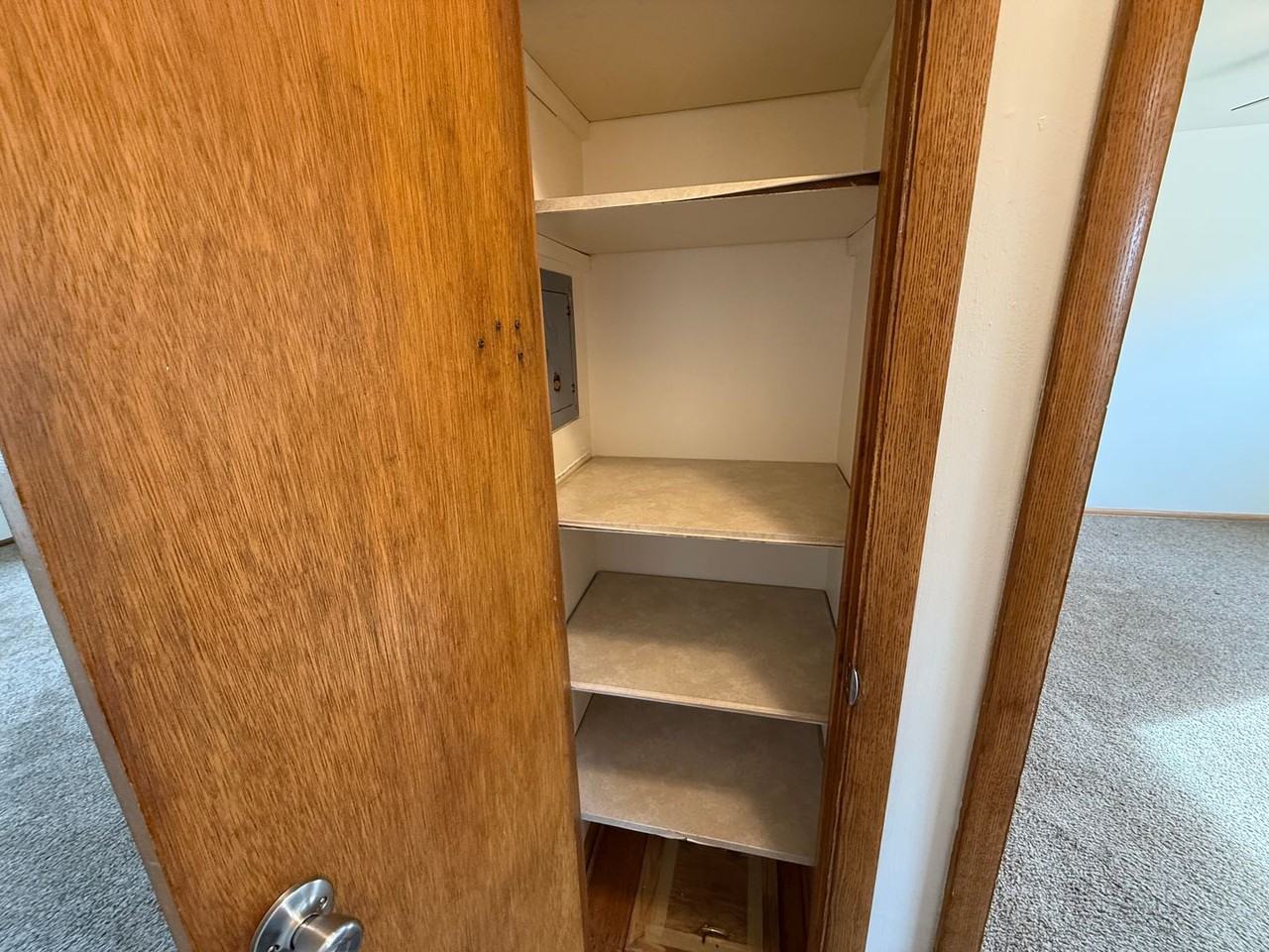 Jefferson - Photo 6 of 12
