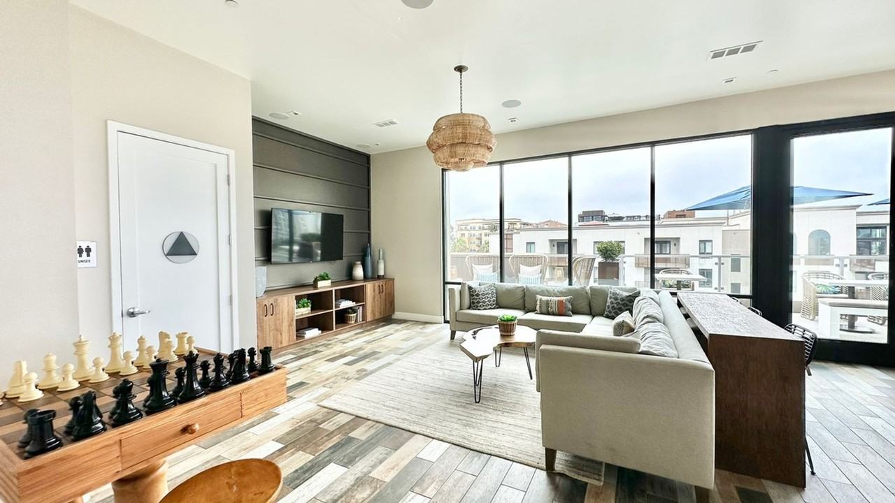 355 N Cleveland St #310 - Photo 4 of 20