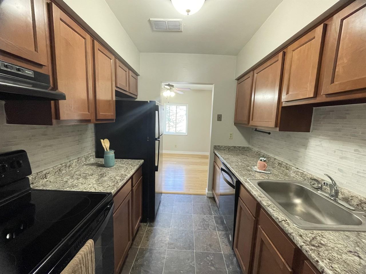 WILLOCK -- 110 - Photo 4 of 11