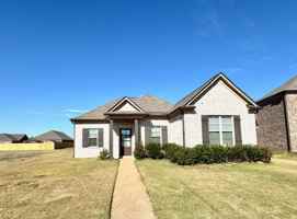 featured image of 385 Azalea Dr