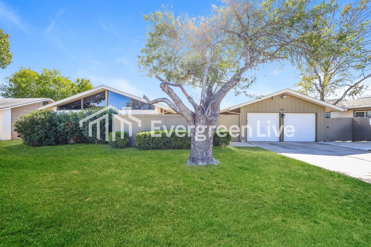 274 Meadow Path Dr - Photo 2 of 16